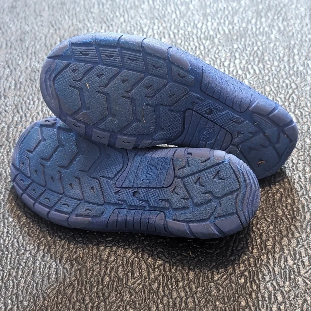 Children's Place Blue Water Shoes